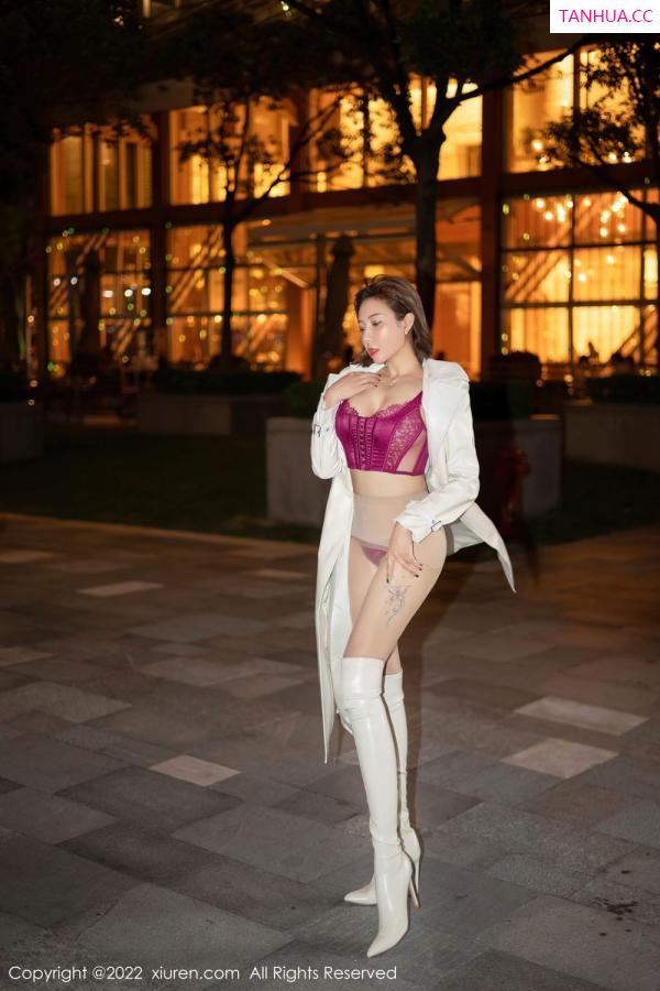 闫雪松 松果儿 [XiuRen]高清写真图 2022.01.21 No.4495 果儿Victoria第19张图片